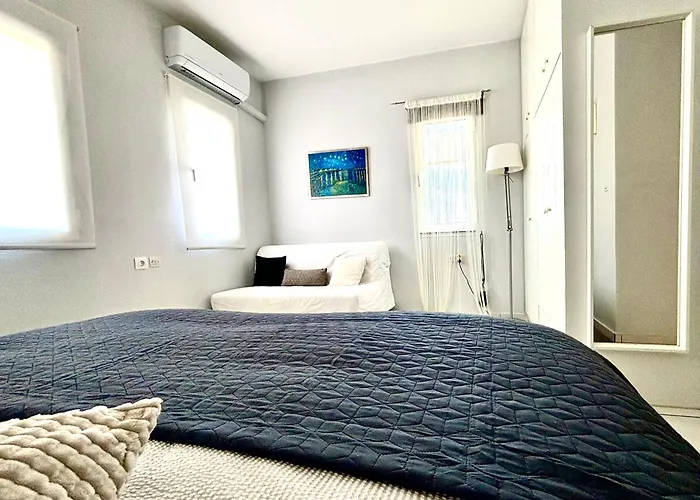 Downtown Apartment