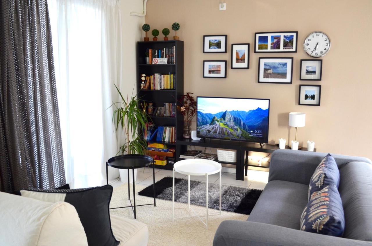 Downtown Apartment Kamena Vourla