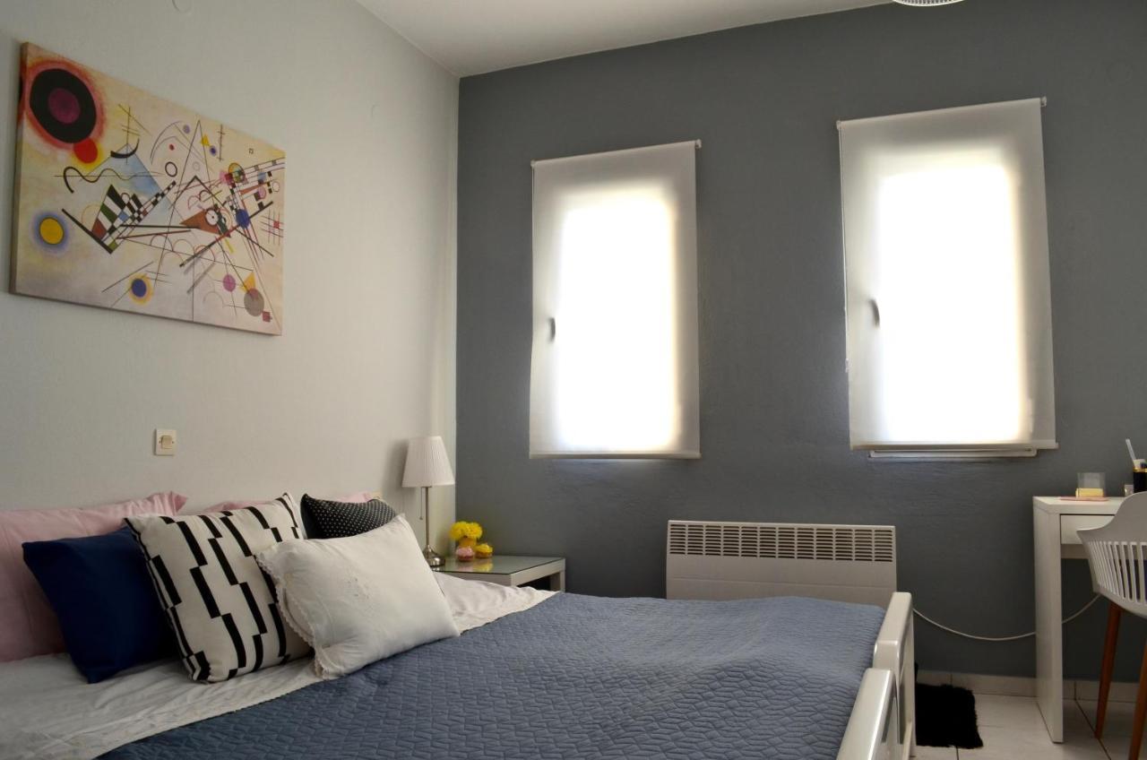 Downtown Apartment Kamena Vourla